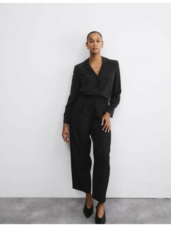 Marks & Spencer Saténové ramenní vycpávky Marks & Spencer černá