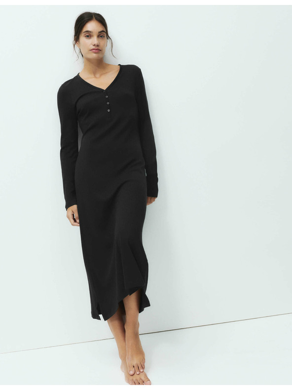 Marks & Spencer Žebrovaná noční košile Henley s dlouhými rukávy Marks & Spencer černá