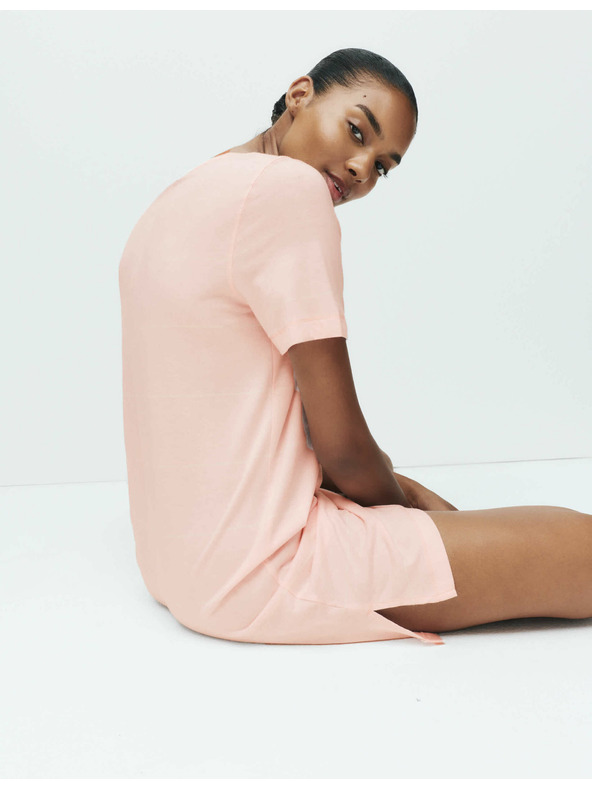 Marks & Spencer Pruhovaná noční košile s technologií Cool Comfort™ Marks & Spencer růžová