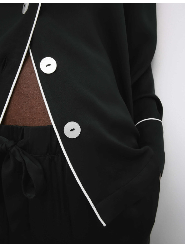 Marks & Spencer Saténová pyžamová souprava s klopami Marks & Spencer černá