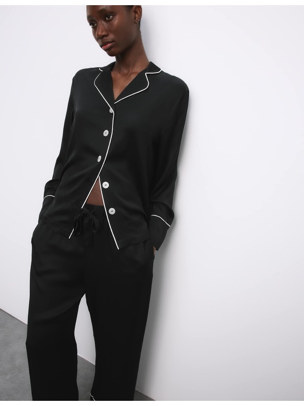 Marks & Spencer Saténová pyžamová souprava s klopami Marks & Spencer černá