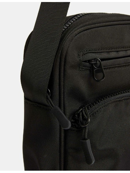 Marks & Spencer Taška přes rameno z materiálu Stormwear™ odolného proti oděru Marks & Spencer černá