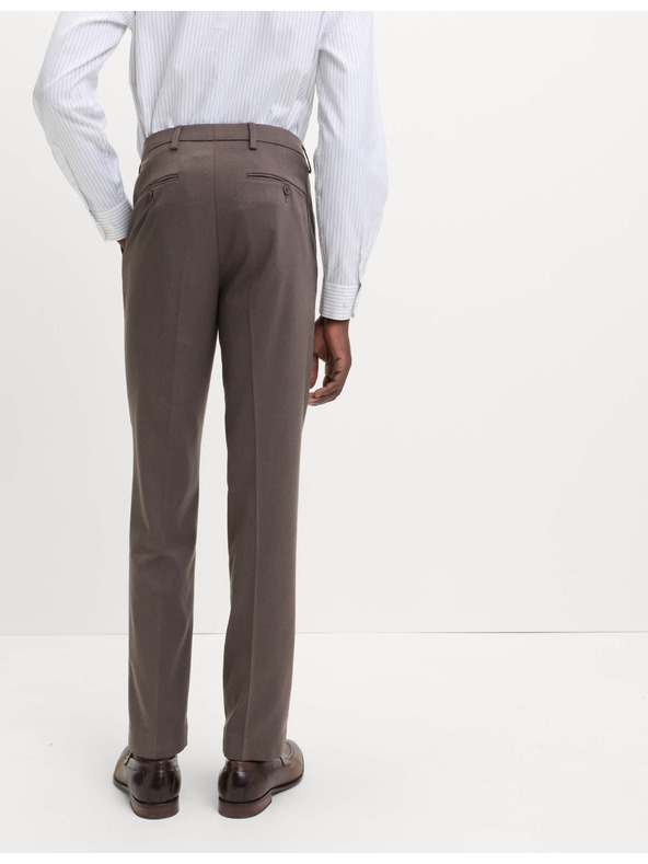 Marks & Spencer Kalhoty normálního střihu s úpravou Smart Stretch Marks & Spencer hnědá