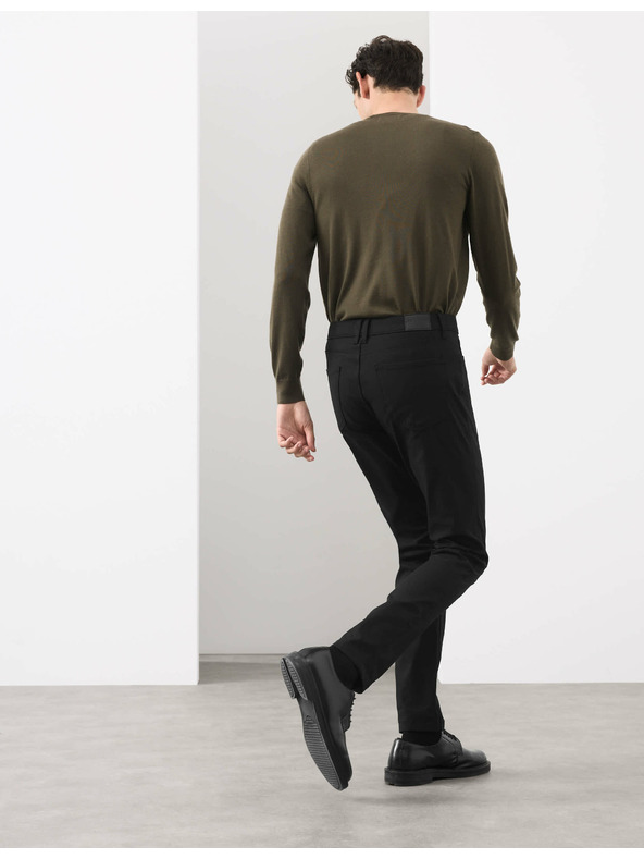 Marks & Spencer Kalhoty s 5 kapsami a keprem Marks & Spencer černá