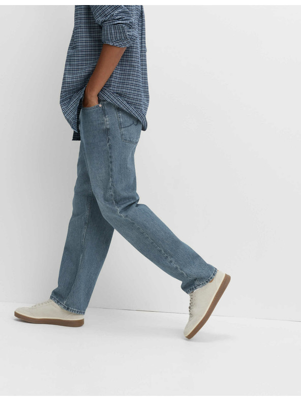 Marks & Spencer Authentic volné pevné džíny Marks & Spencer modrá