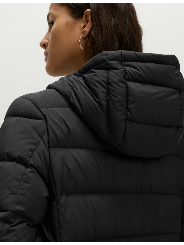 Marks & Spencer Povlak na přikrývku z peří a prachového peří s kapucí Marks & Spencer černá