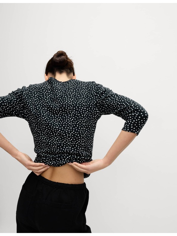 Marks & Spencer Top z čisté bavlny s lodičkovým výstřihem a potiskem, přiléhavý střih Marks & Spencer černá