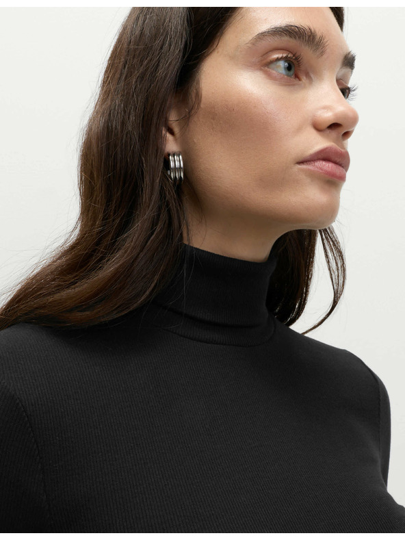 Marks & Spencer Žebrovaný top s vysokým límcem a vysokým podílem bavlny Marks & Spencer černá