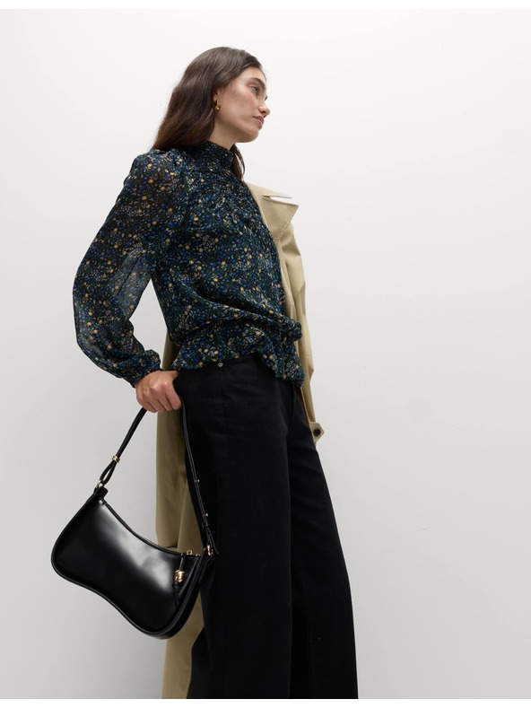 Marks & Spencer Květovaná halenka s dlouhými rukávy Marks & Spencer černá