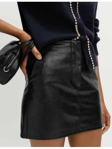 Marks & Spencer Minisukně z umělé kůže Marks & Spencer černá