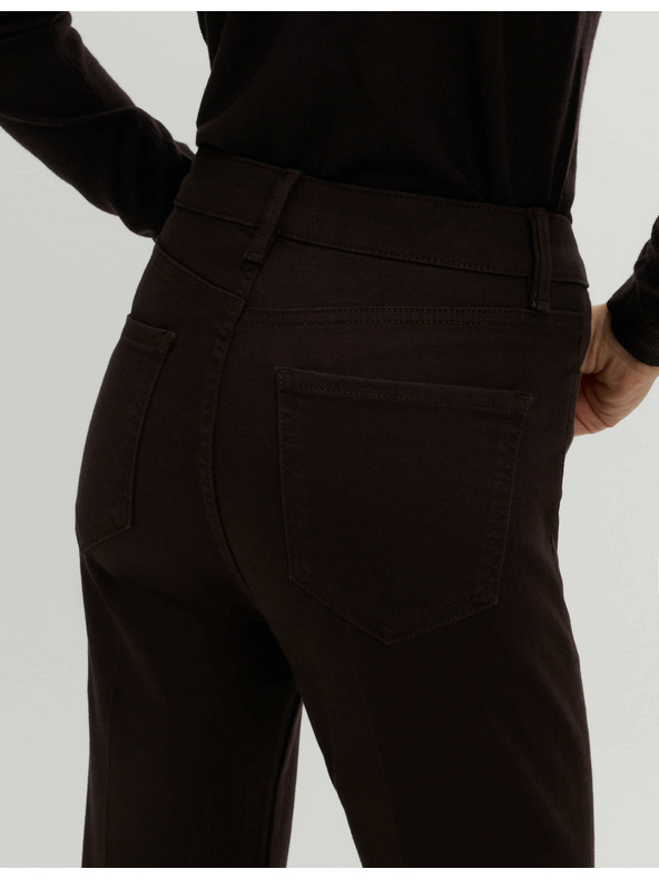 Marks & Spencer Úzké džíny s vysokým pasem, rozšířenými nohavicemi a mačkanou přední stranou Marks & Spencer hnědá