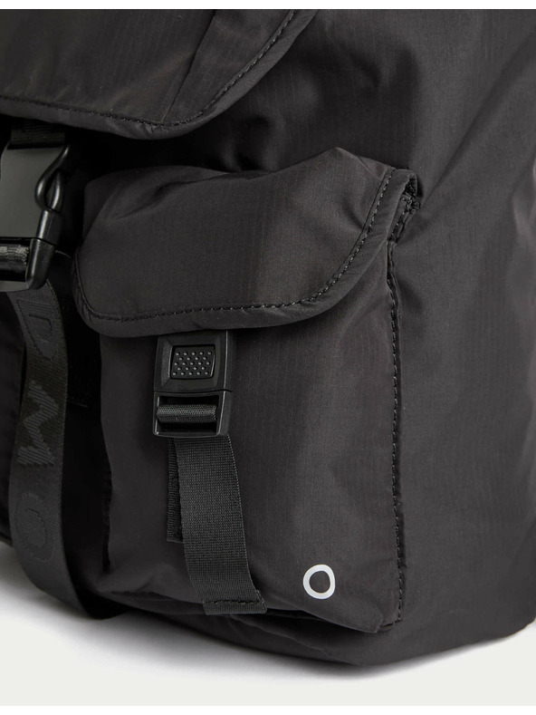 Marks & Spencer Batoh se stahovací šňůrkou a více kapsami Marks & Spencer černá