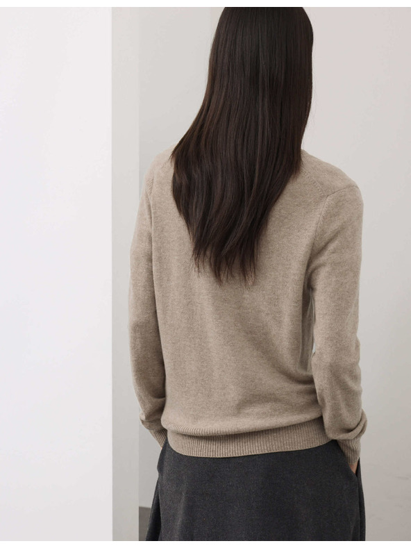 Marks & Spencer Volný svetr ze 100% kašmíru s výstřihem do V Marks & Spencer hnědá