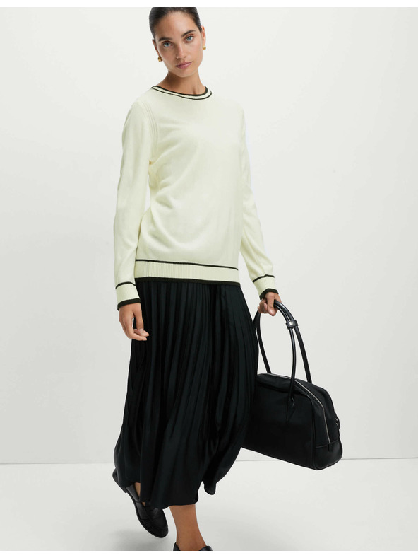 Marks & Spencer Mimořádně měkký svetr s výstřihem ke krku a kontrastními lemy Marks & Spencer smetanová