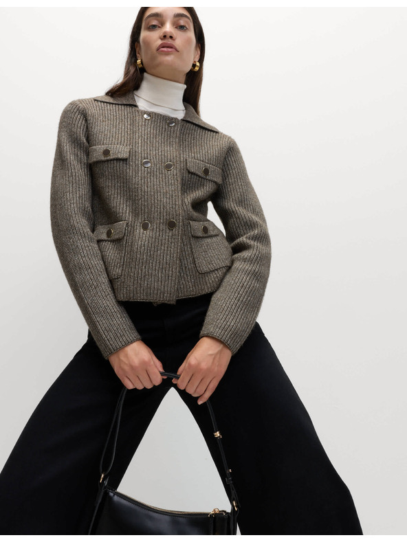 Marks & Spencer Pletená bunda s mračnatými vlákny a ozdobnými kapsami Marks & Spencer béžová