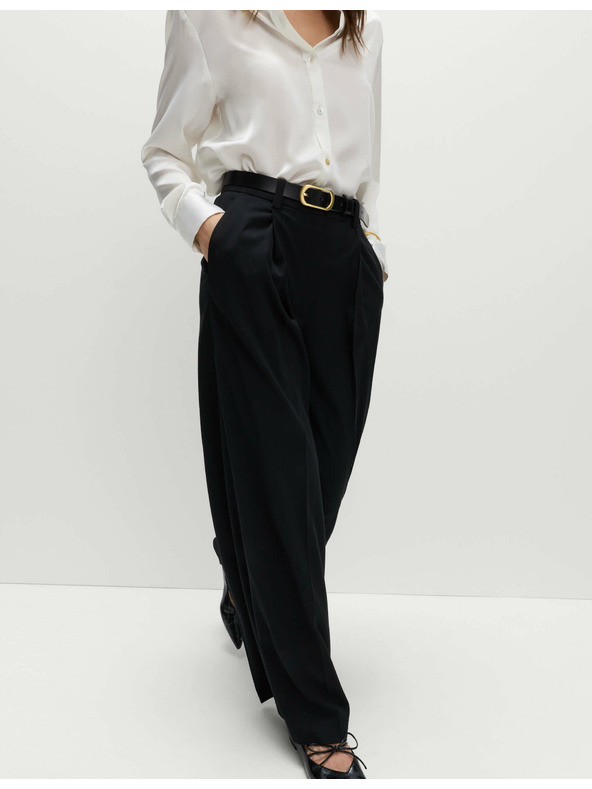 Marks & Spencer Plisované kalhoty se širokými nohavicemi Marks & Spencer černá