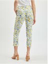Orsay Žluto-bílé dámské zkrácené květované kalhoty ORSAY