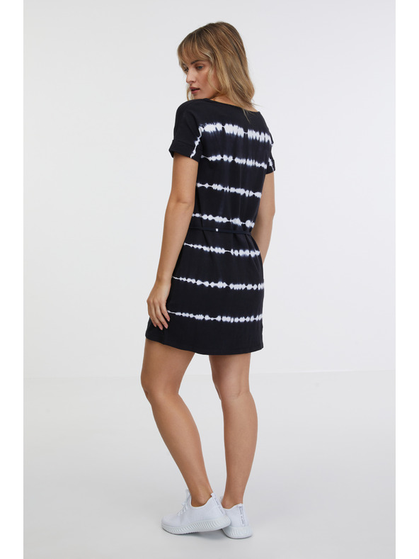 Sam 73 Bílo-černé dámské vzorované šaty SAM 73 Raquel