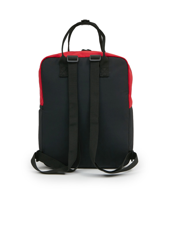 Sam 73 Černo-červený dámský batoh SAM 73 Avon