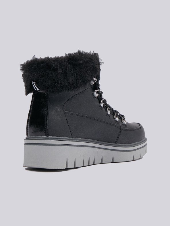 Sam 73 Černé dámské zimní kotníkové boty SAM 73 Urubi