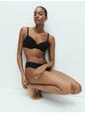 Marks & Spencer Podprsenka s kosticemi a plnými košíčky, vel. A-E Marks & Spencer černá