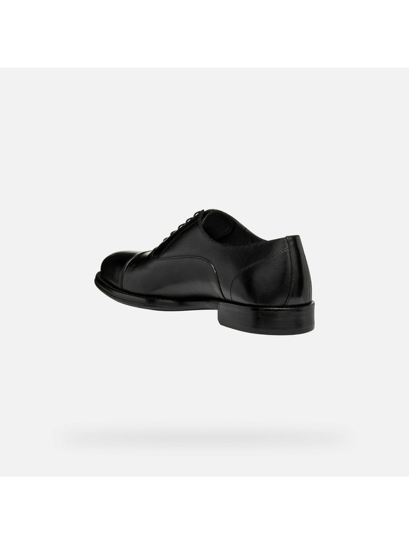 Geox Černá pánská společenská obuv Geox Barberigo