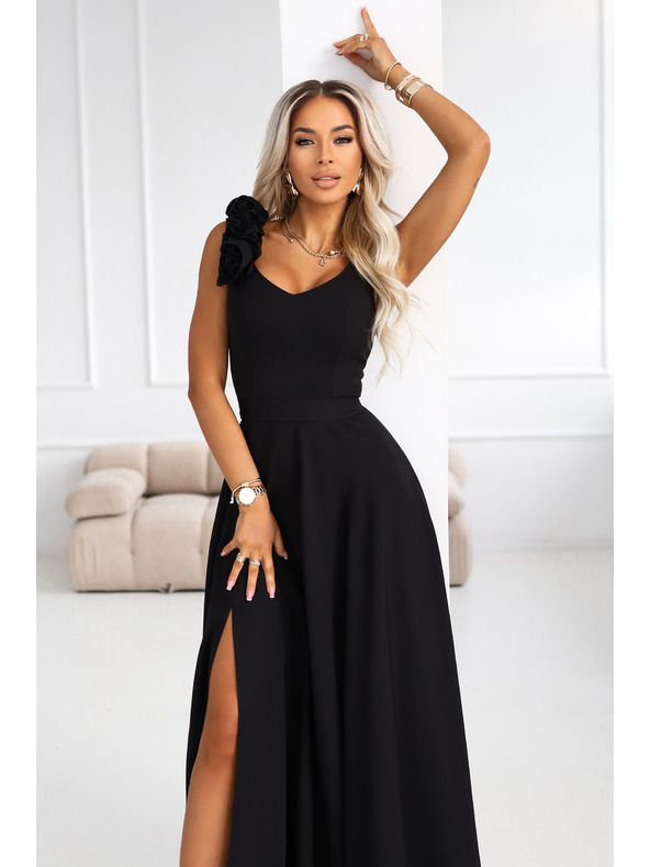 numoco Elegantní maxi večerní šaty s rozparkem a růžemi - klasická černá