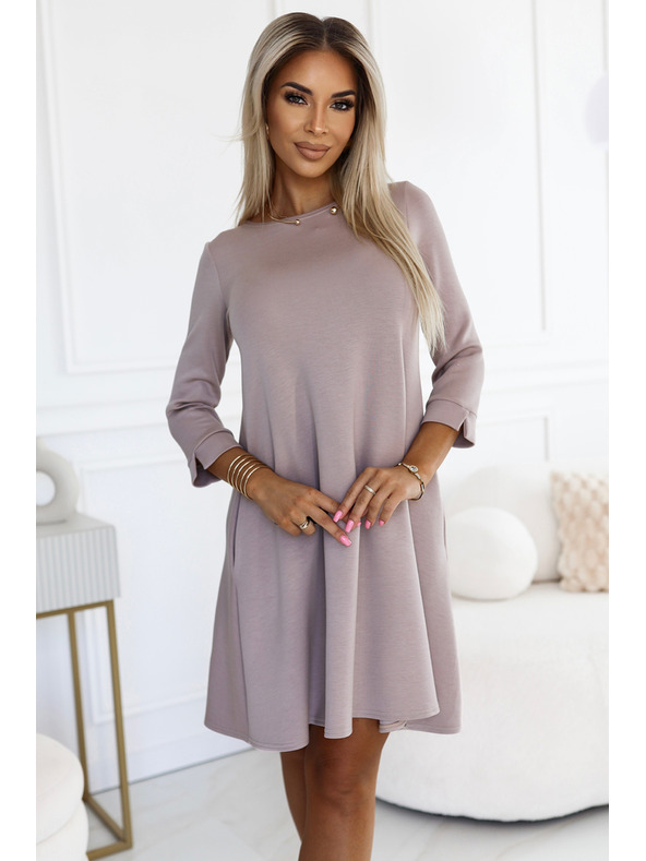 numoco Klasické trapézové šaty s černým páskem - béžové