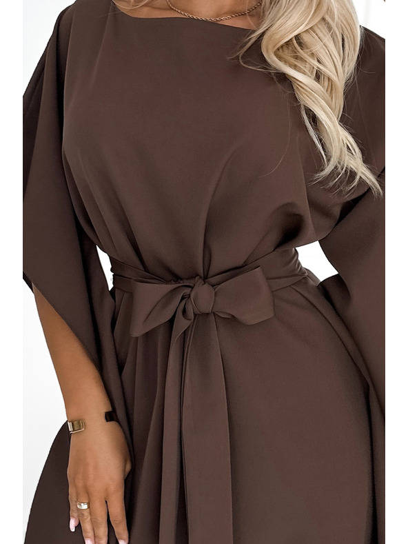 numoco SOFIA Motýlí šaty se zavazováním v pase - čokoládová barva