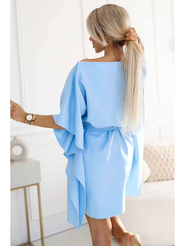 numoco SOFIA Motýlí šaty s kravatou v pase - pastelově modrá