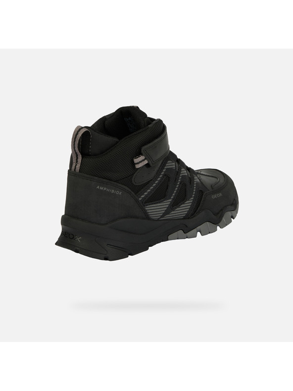 Geox Černé chlapecké tenisky Geox Montrack B ABX