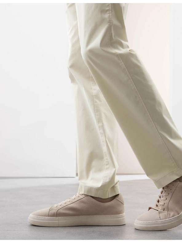 Marks & Spencer Super lehké chino kalhoty, normální střih Marks & Spencer smetanová
