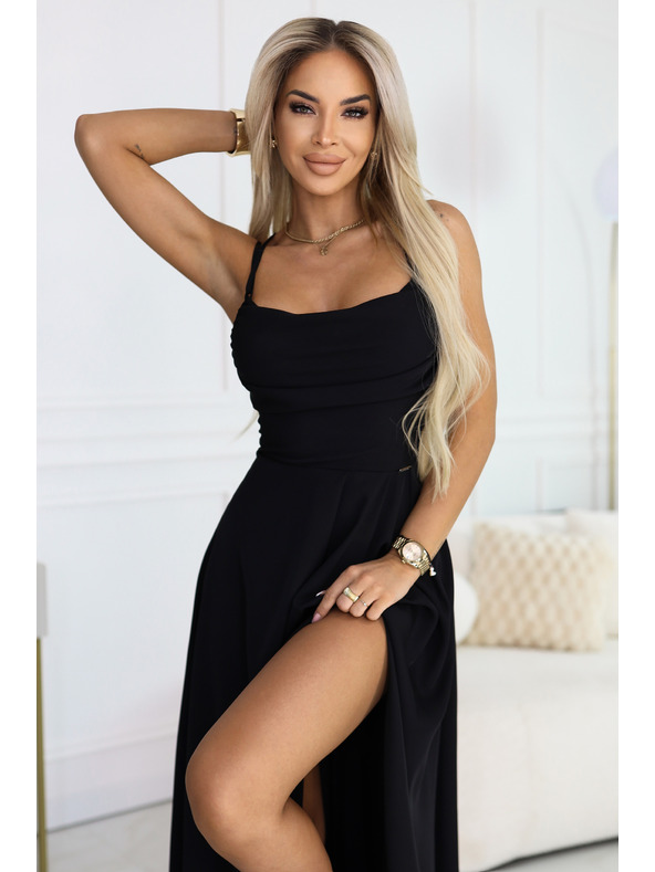 numoco Maxi šaty s ramínky, korzetem na zádech a rozparkem - černé