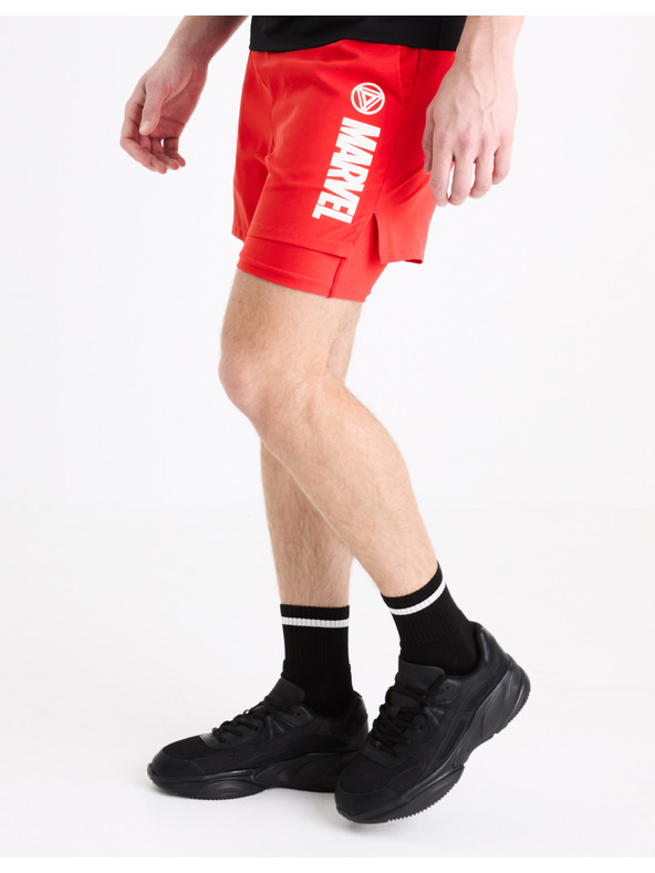 Celio Červené sportovní kraťasy Celio Marvel - Iron Man