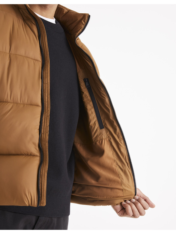 Celio Hnědá pánská prošívaná zimní bunda Celio Vusun