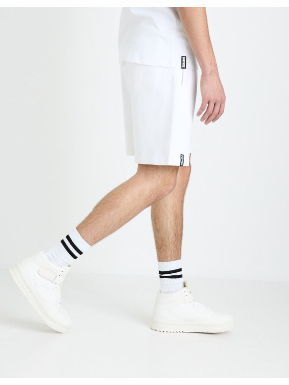 Celio Bílé pánské teplákové kraťasy Celio Fortnite