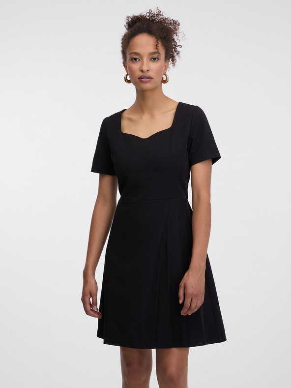 Orsay Černé dámské šaty ke kolenům ORSAY