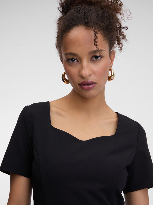 Orsay Černé dámské šaty ke kolenům ORSAY