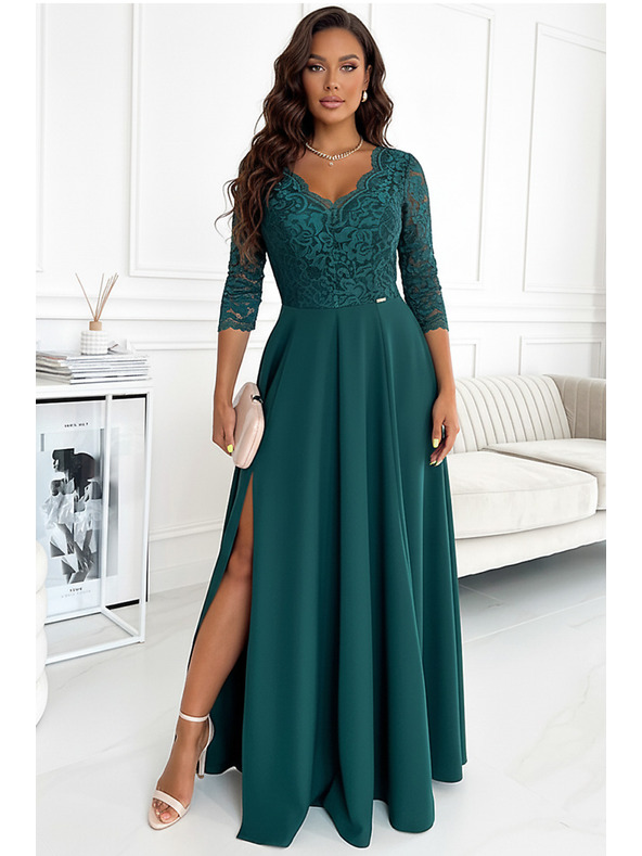 numoco Elegantní krajkové dlouhé šaty s výstřihem - zelené Numoco AMBER