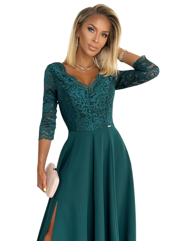 numoco Elegantní krajkové dlouhé šaty s výstřihem - zelené Numoco AMBER