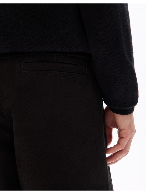 Celio Kalhoty Moraid