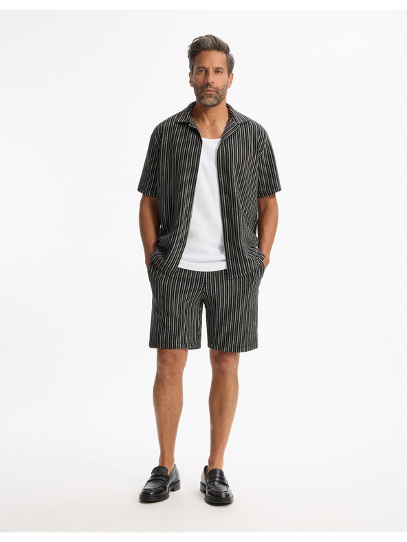 Celio Plátěné kraťasy Gostripebm