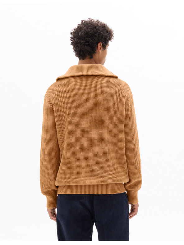 Celio Svetr Mewafftle se stojáčkem