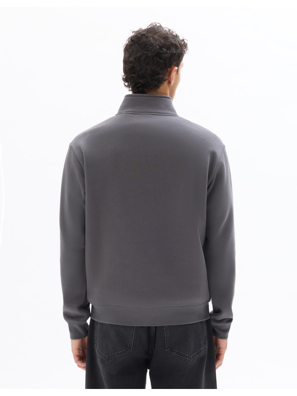 Celio Mikina Metreuk se stojáčkem