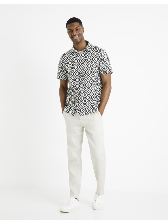 Celio Černo-bílá pánská vzorovaná košile Celio Daprinta