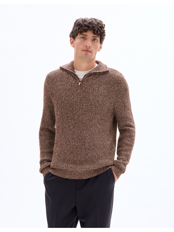 Celio Svetr Metrucker se stojáčkem