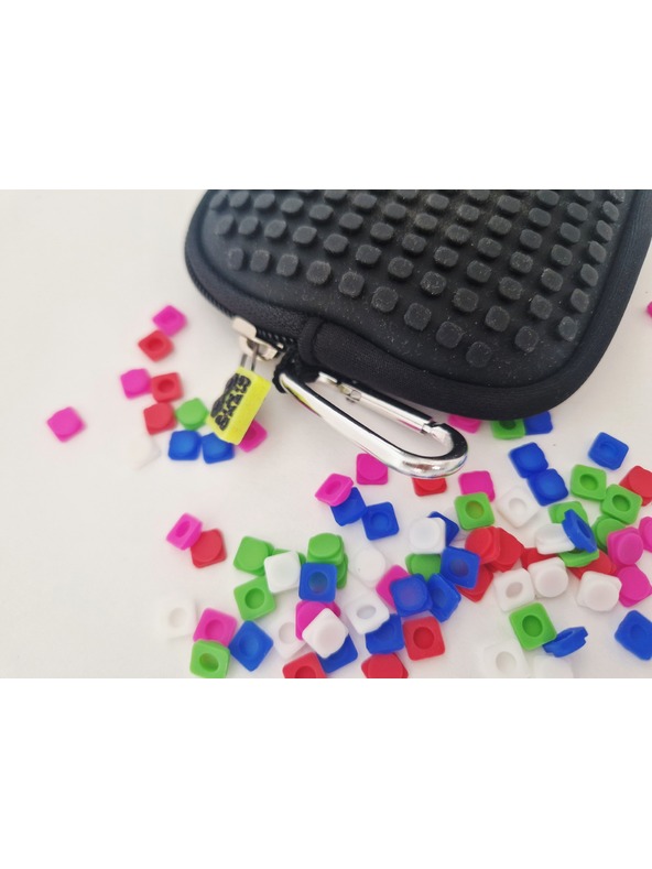 PIXIE CREW PIXIE CREW pixelové pouzdro barevní kostlivci