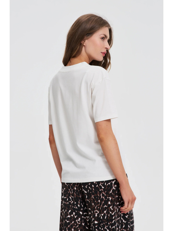 Moodo Bílý top s véčkovým výstřihem Moodo