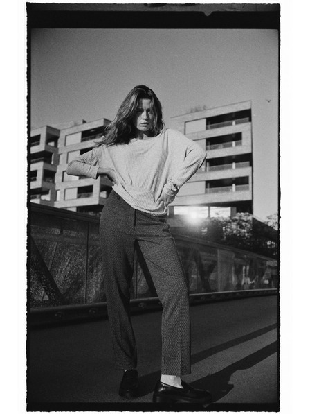 Moodo Žebrovaná halenka s dlouhými rukávy šedá Moodo