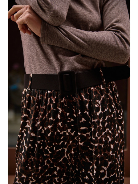 Moodo Hnědé tričko se stojáčkem Moodo